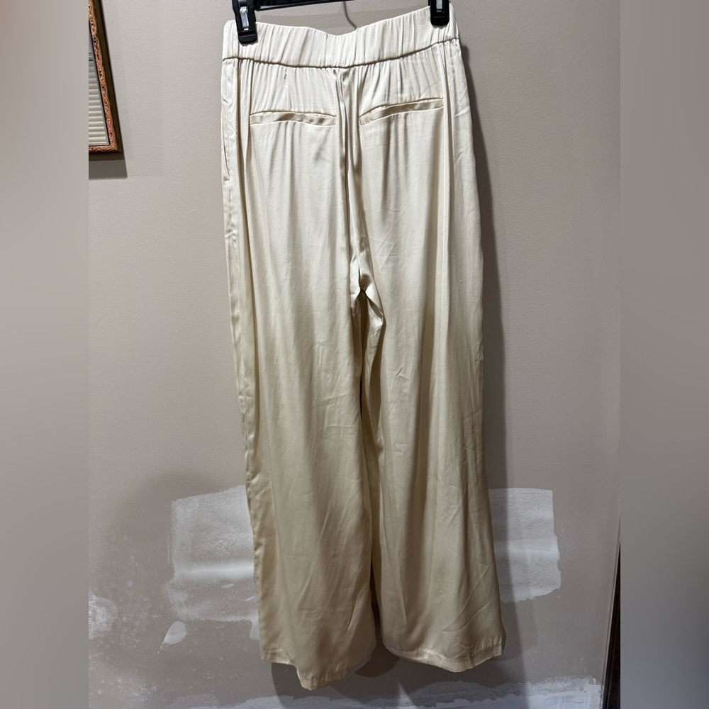 Abercrombie & Fitch Beige Trousers - Picture 2 of 7